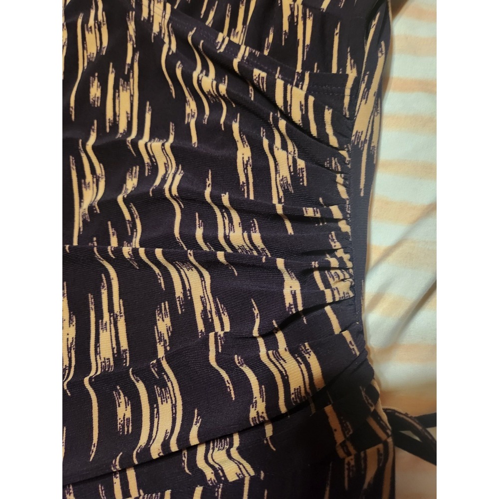 Kasper~Rich Black/Stone~Side Ruched~ Faux Wrap~Stretch Jersey Dress ,Size 10 - Picture 11 of 15